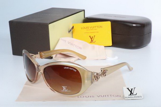 Iv Boutique Sunglasses 026 - Click Image to Close